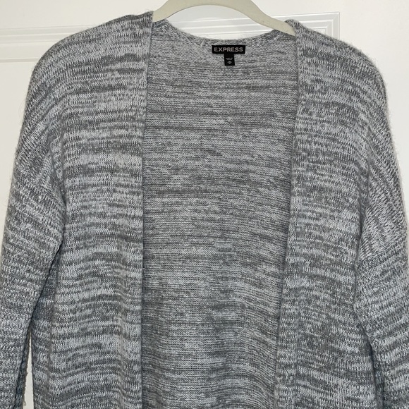 Express Cardigan - Picture 2 of 4